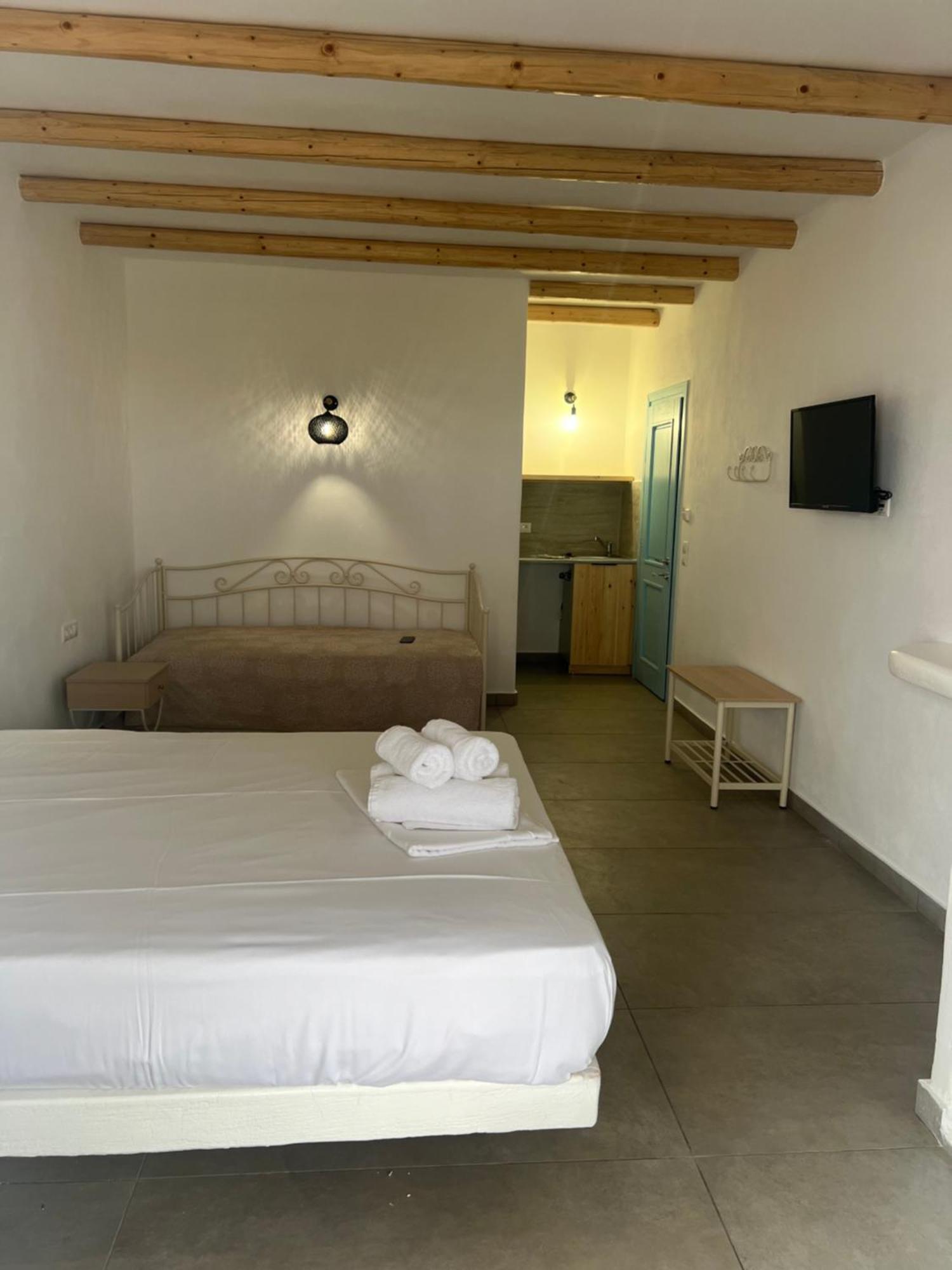 Studios Venetsanos Koufonisia Exteriör bild
